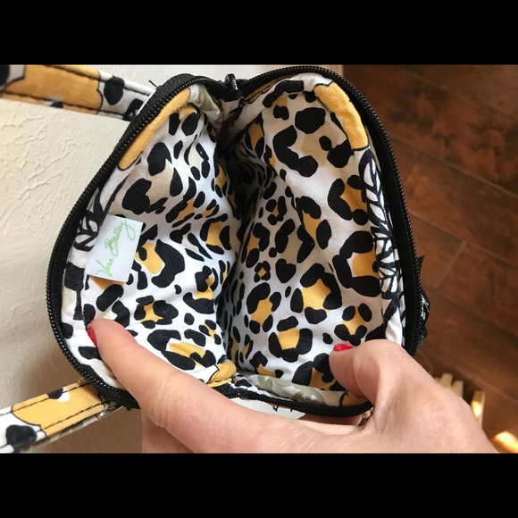 Vera Bradley Crossbody Bag, Yellow, Black, White. - Picture 3 of 4